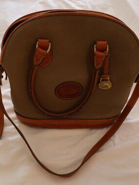 Vintage Dooney & Bourke All‑Weather Leather Purse – Taupe & Brown